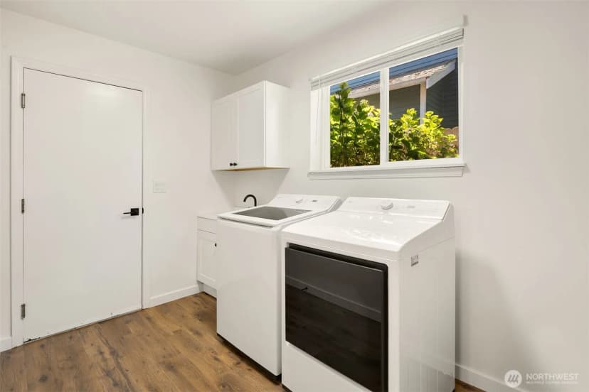 Property photo for 11916 Se 228th Place, Kent photo 33