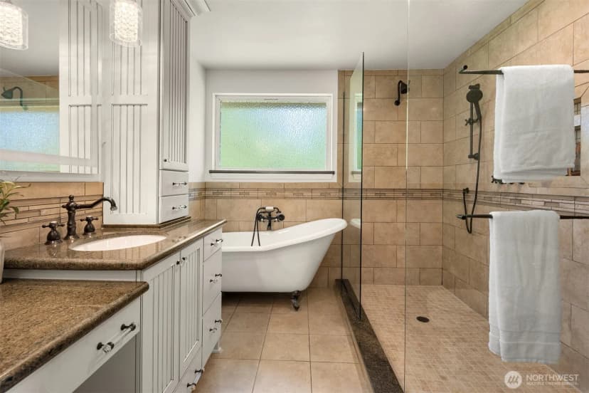 Property photo for 11916 Se 228th Place, Kent photo 20