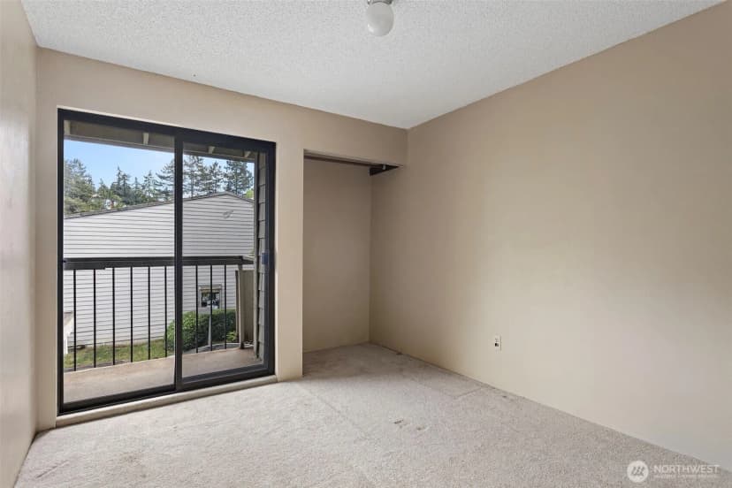 Property photo for 22703 Lakeview Drive #e1, Mountlake Terrace photo 21