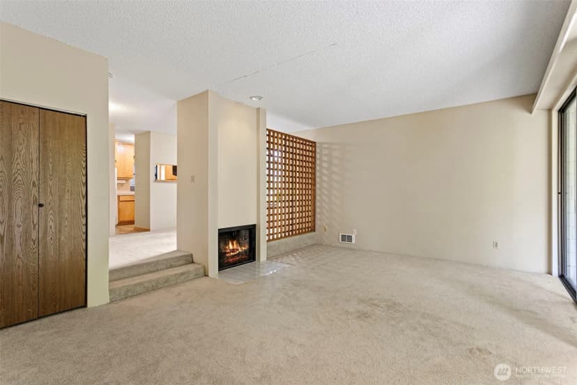 Property photo for 22703 Lakeview Drive #e1, Mountlake Terrace photo 10