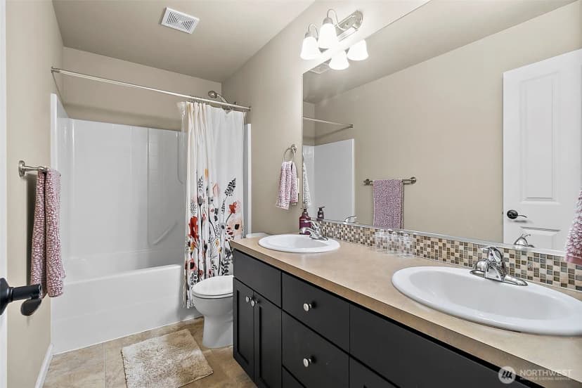 Property photo for 18721 138th Street Ct E, Bonney Lake photo 22