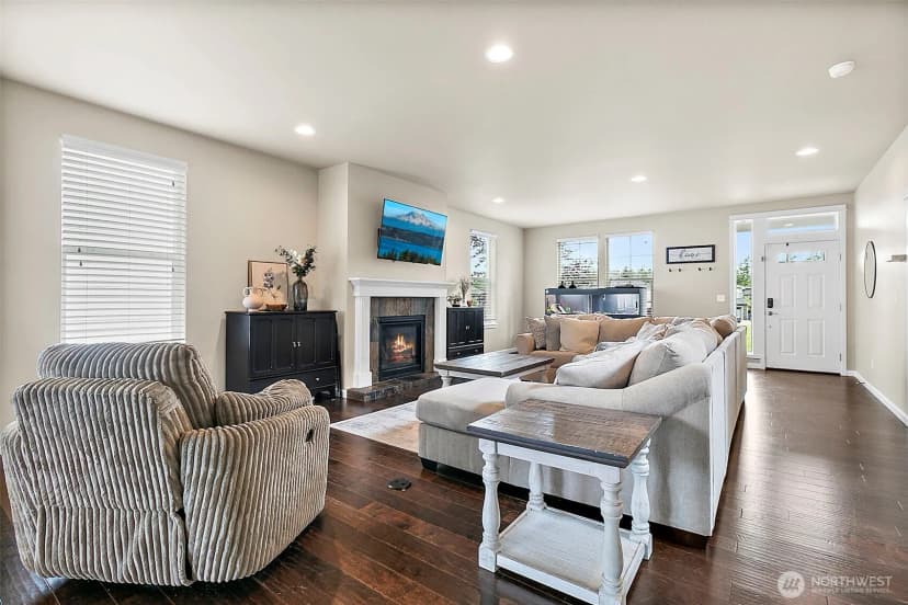 Property photo for 18721 138th Street Ct E, Bonney Lake photo 8