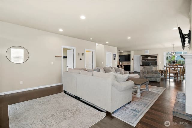 Property photo for 18721 138th Street Ct E, Bonney Lake photo 4