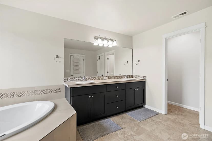 Property photo for 18721 138th Street Ct E, Bonney Lake photo 35
