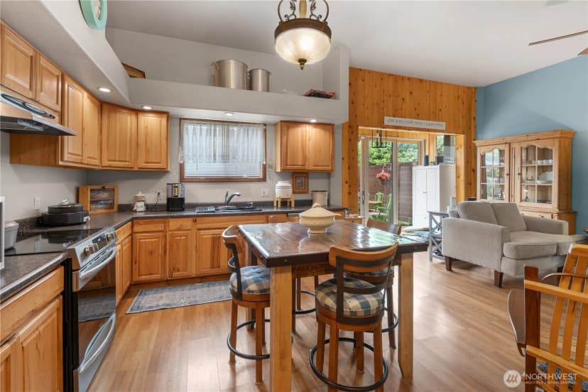 Property photo for 1700 203rd Lane, Ocean Park photo 9