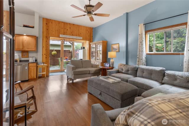 Property photo for 1700 203rd Lane, Ocean Park photo 3