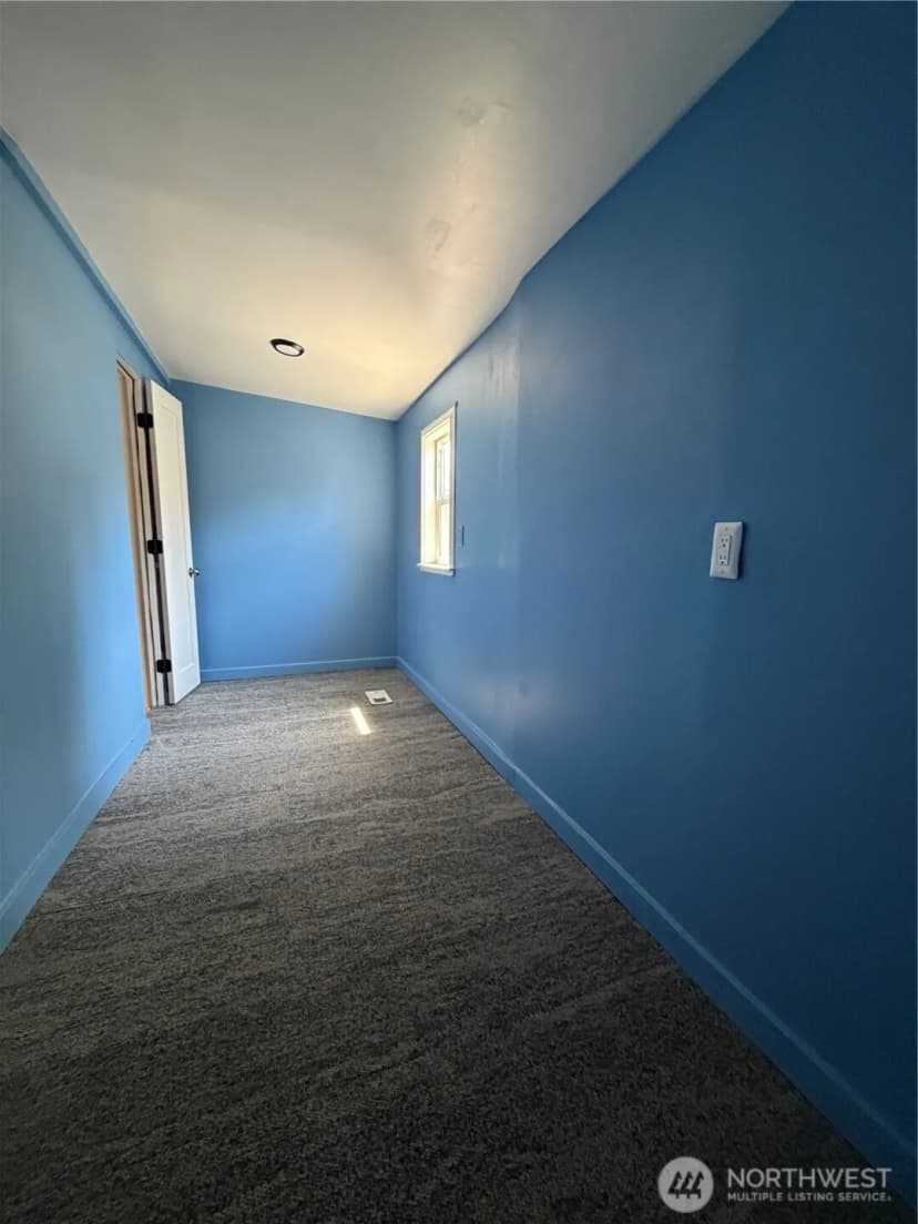 Property photo for 415 Lakeview #f6, Lynnwood photo 12