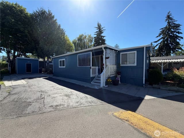 Property photo for 415 Lakeview #f6, Lynnwood photo 2