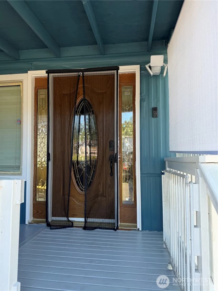 Property photo for 415 Lakeview #f6, Lynnwood photo 4