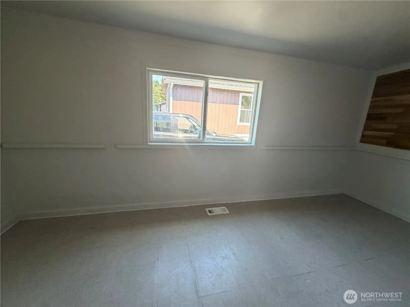 Property photo for 415 Lakeview #f6, Lynnwood photo 10