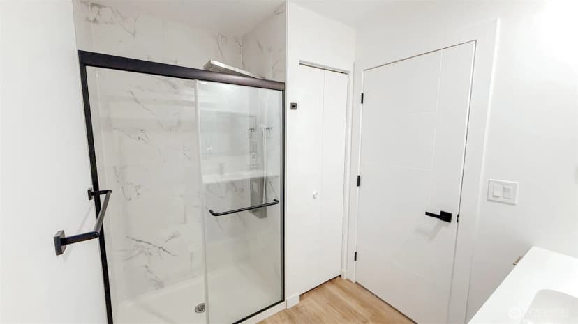 Property photo for 131 S 106th, Seattle photo 12