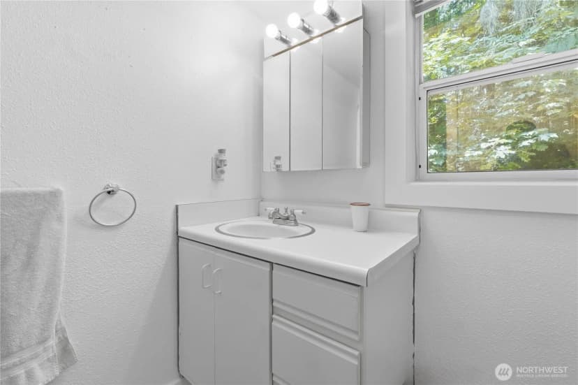 Property photo for 5618 Ne Arrowhead Place, Poulsbo photo 13