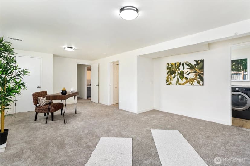 Property photo for 6046 Ne 204th Street, Kenmore photo 14