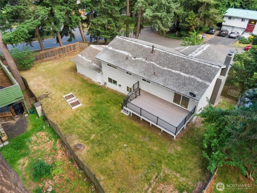Property photo for 6046 Ne 204th Street, Kenmore photo 23
