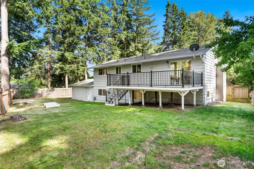 Property photo for 6046 Ne 204th Street, Kenmore photo 20
