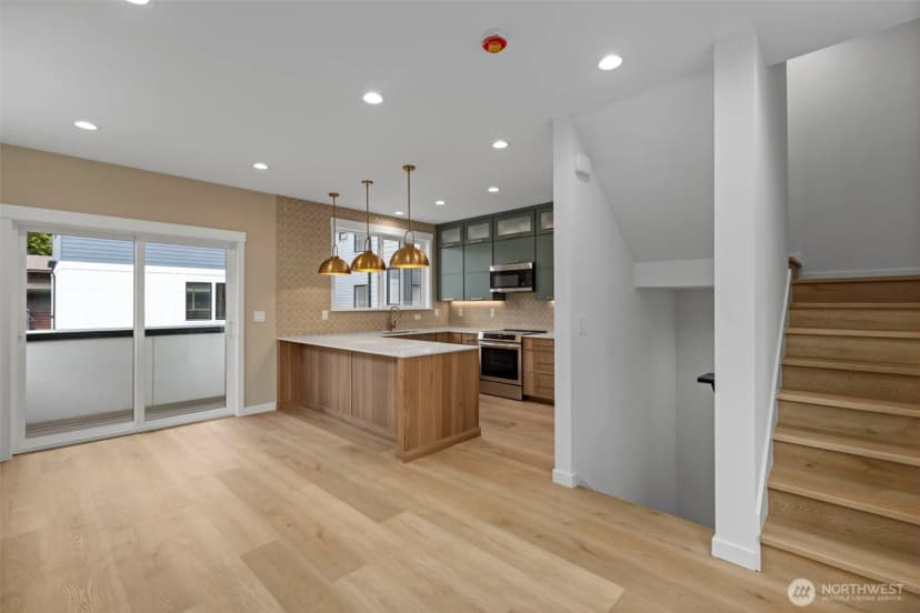 Property photo for 119 Nw 112th Street, Seattle photo 10