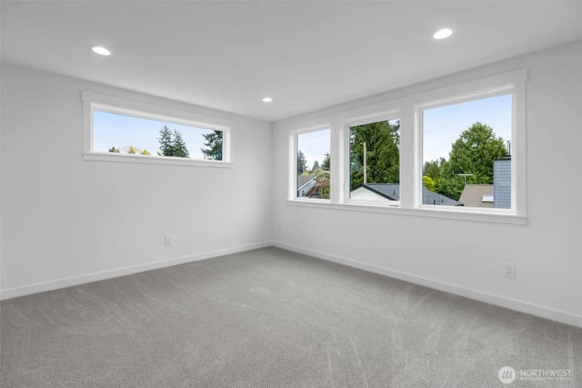 Property photo for 119 Nw 112th Street, Seattle photo 15