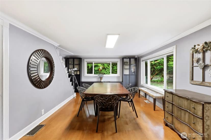 Property photo for 8406 Paine Street Sw, Lakewood photo 8