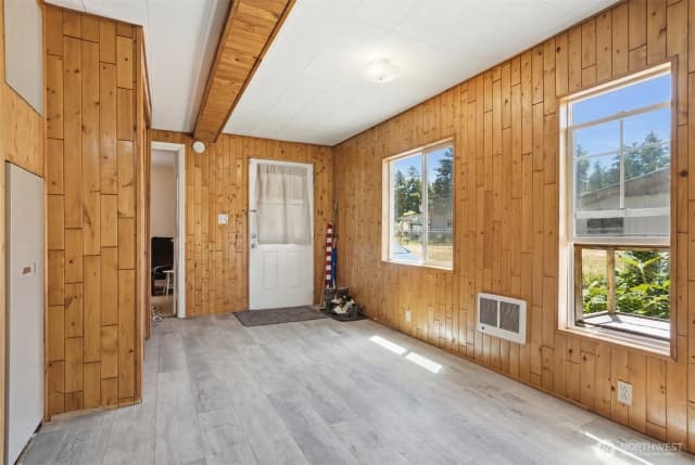 Property photo for 8516 Pepperidge Lane Se, Yelm photo 5