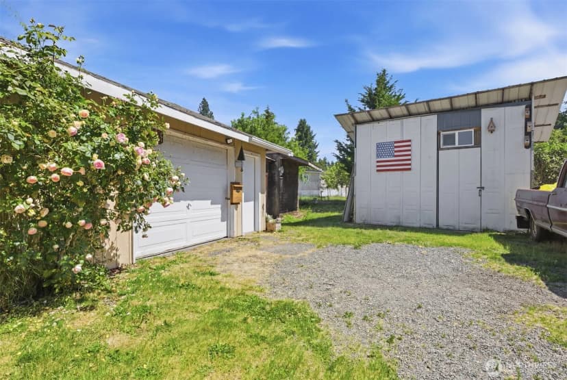 Property photo for 8516 Pepperidge Lane Se, Yelm photo 22