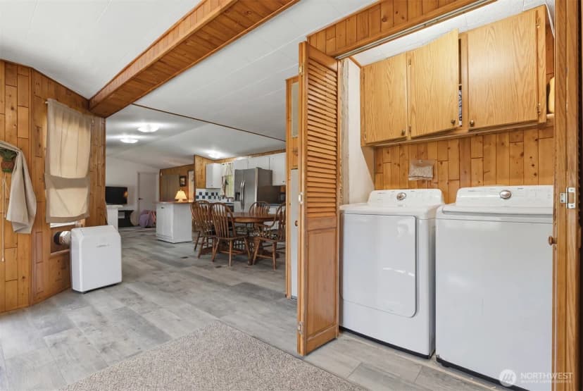 Property photo for 8516 Pepperidge Lane Se, Yelm photo 4