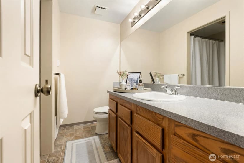Property photo for 15123 Sunwood Boulevard #gg21, Tukwila photo 17