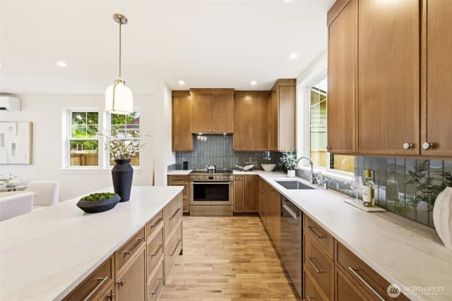 Property photo for 315 Se Andrews Street, Issaquah photo 4