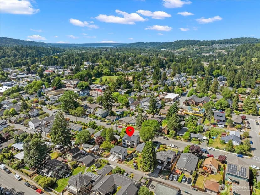 Property photo for 315 Se Andrews Street, Issaquah photo 32