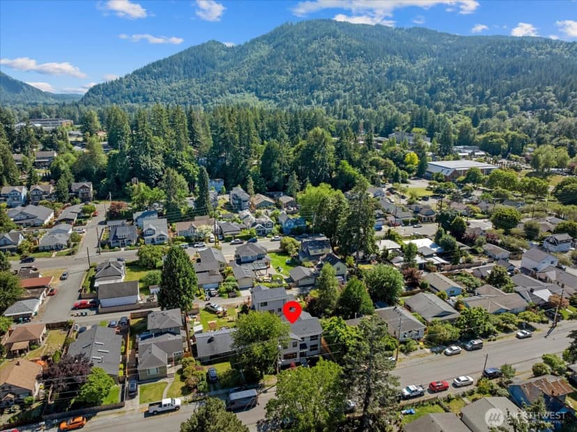 Property photo for 315 Se Andrews Street, Issaquah photo 33