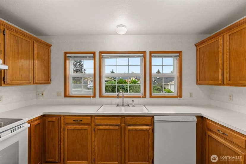 Property photo for 108 Carl Sandburg Drive, Centralia photo 9