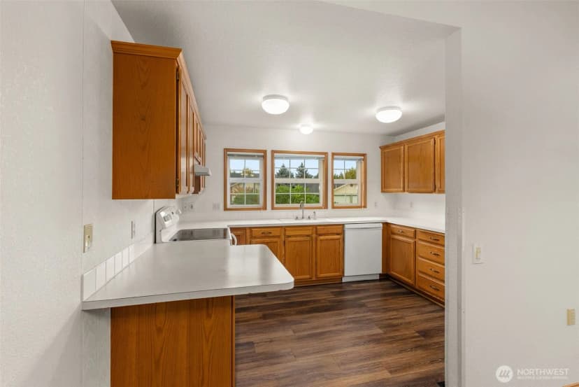 Property photo for 108 Carl Sandburg Drive, Centralia photo 8