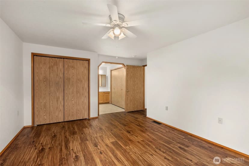 Property photo for 108 Carl Sandburg Drive, Centralia photo 14