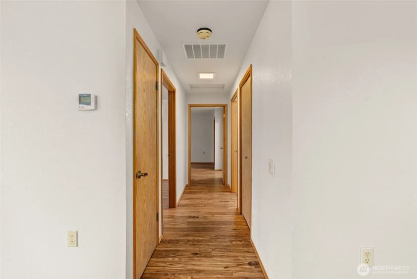 Property photo for 108 Carl Sandburg Drive, Centralia photo 12