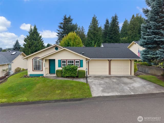 Property photo for 108 Carl Sandburg Drive, Centralia