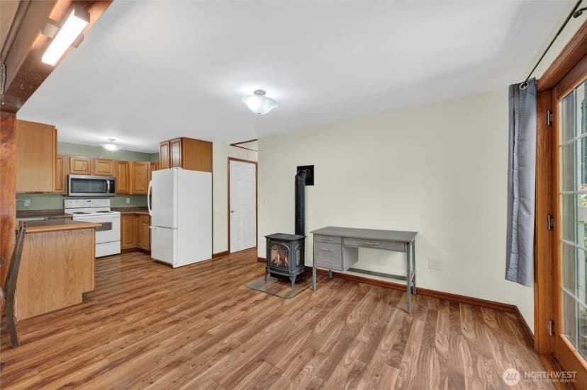 Property photo for 17662 Dunbar Road, Mount Vernon photo 7