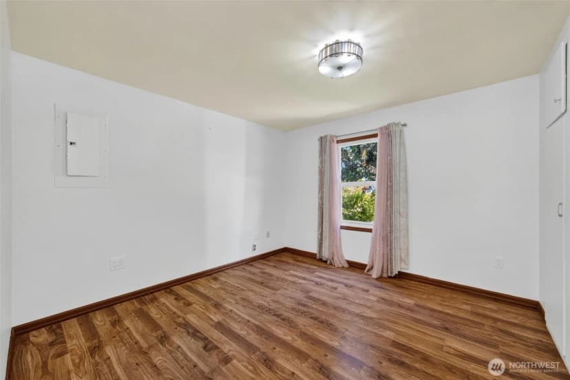 Property photo for 17662 Dunbar Road, Mount Vernon photo 14