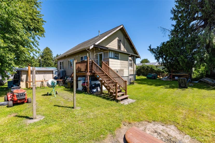 Property photo for 810 Cul De Sac Avenue, Burlington photo 25
