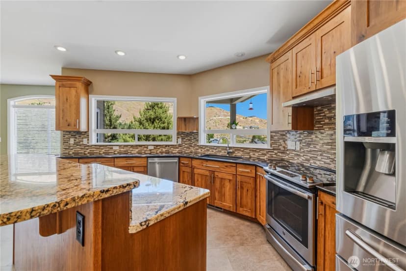 Property photo for 2777 Number 1 Canyon Road, Wenatchee photo 11