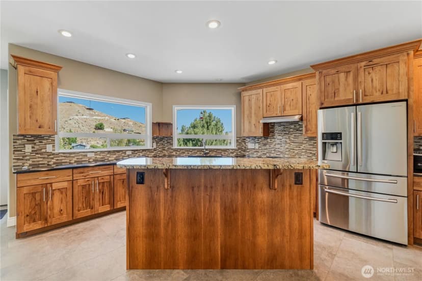 Property photo for 2777 Number 1 Canyon Road, Wenatchee photo 10