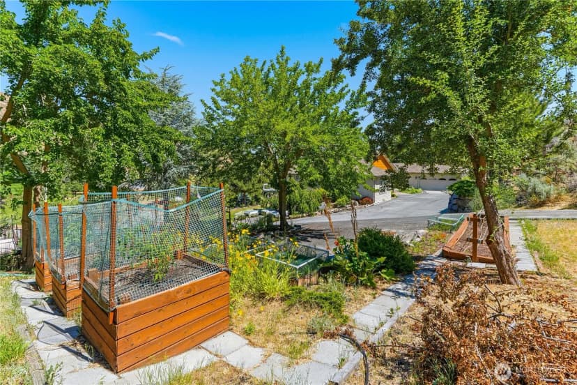 Property photo for 2777 Number 1 Canyon Road, Wenatchee photo 34