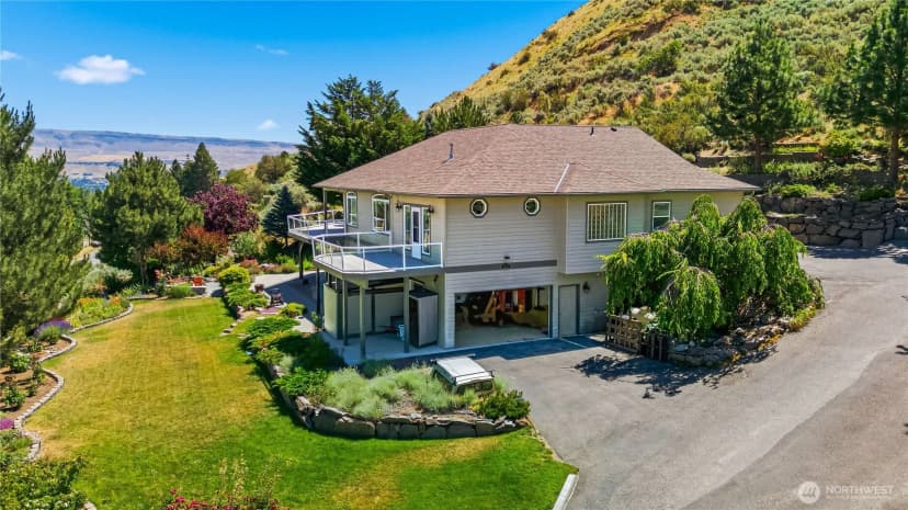 Property photo for 2777 Number 1 Canyon Road, Wenatchee photo 27