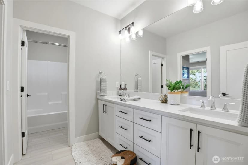 Property photo for 3011 Nw Lake Road, Camas photo 32