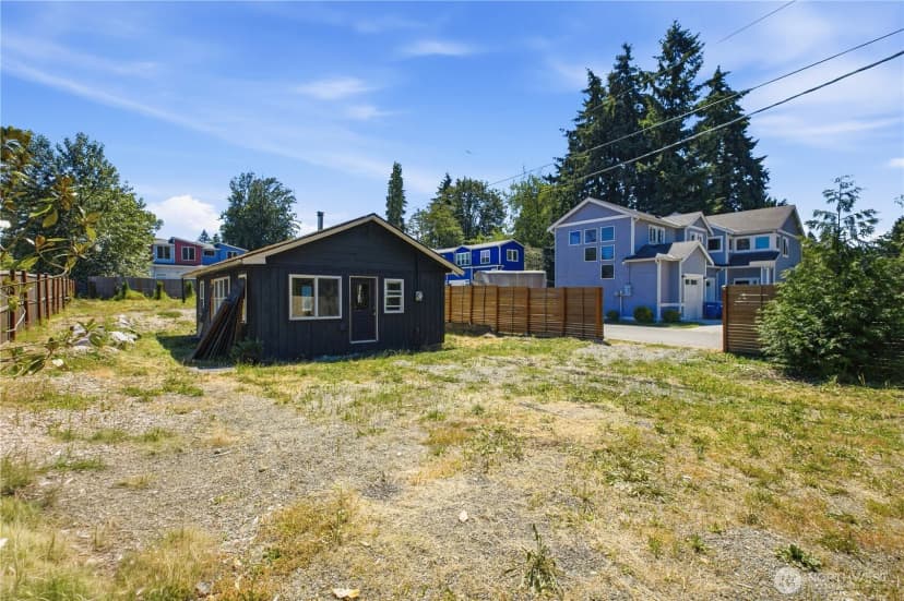 Property photo for 11410 8th Avenue S, Burien photo 3