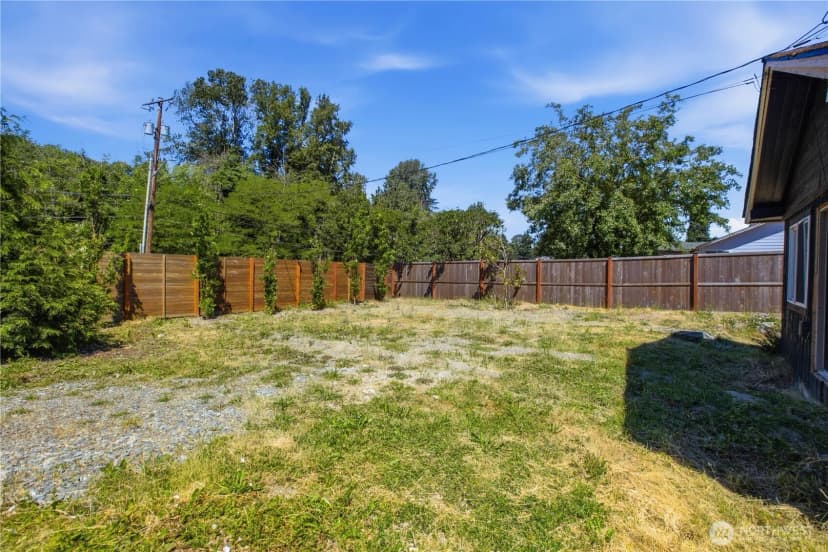 Property photo for 11410 8th Avenue S, Burien photo 5