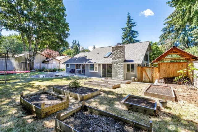 Property photo for 105 Lila Street Steilacoom, Steilacoom photo 3