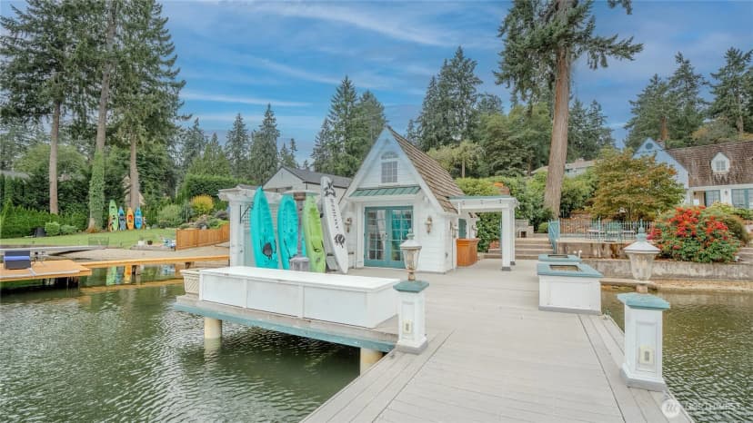 Property photo for 10007 Lake Steilacoom Drive Sw, Lakewood photo 32