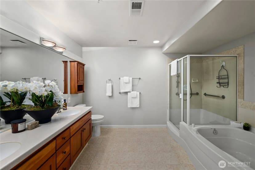 Property photo for 225 4th Avenue #a304, Kirkland photo 14
