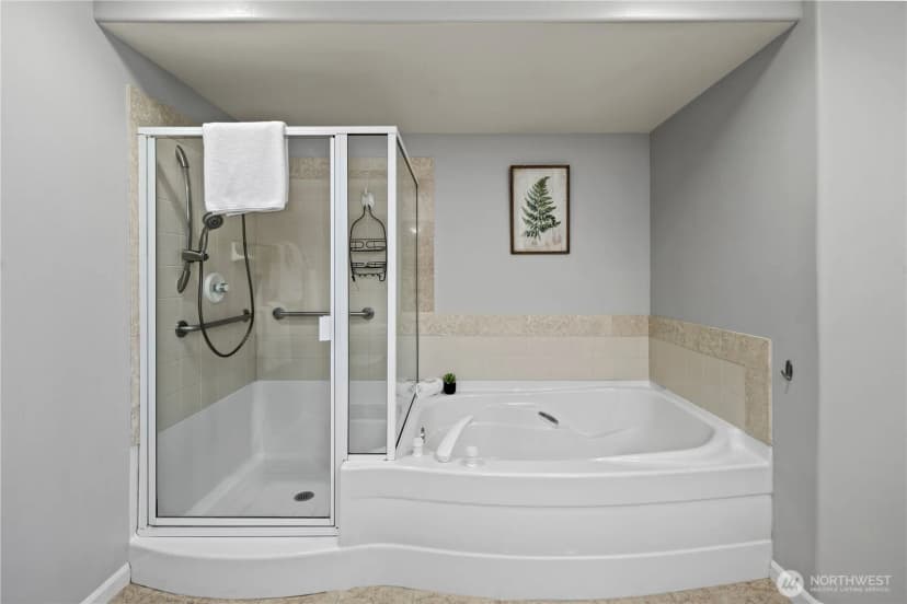 Property photo for 225 4th Avenue #a304, Kirkland photo 16