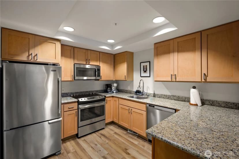 Property photo for 225 4th Avenue #a304, Kirkland photo 23