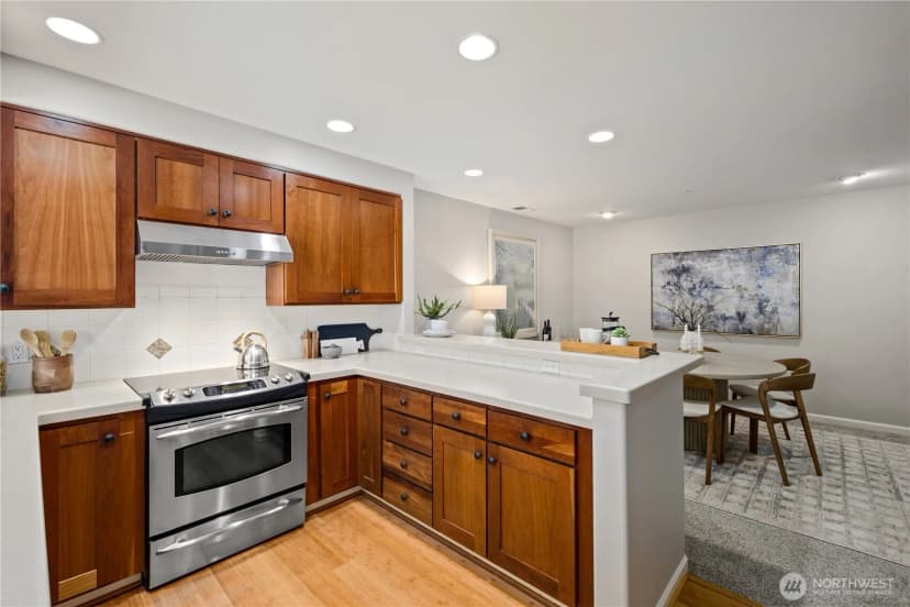 Property photo for 225 4th Avenue #a304, Kirkland photo 7
